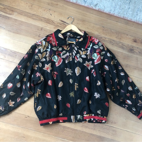 Vintage silk jacket size XL - Picture 11 of 15
